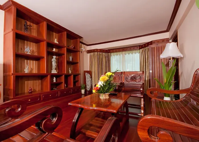Angkor Era Hotel 5*