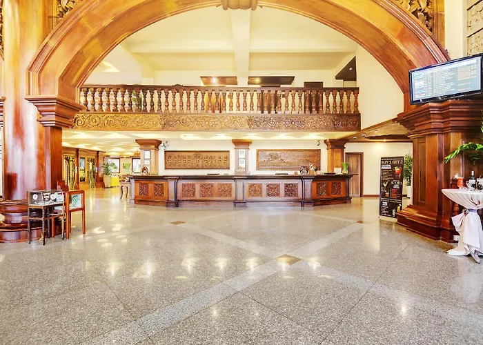 Hotel Angkor Era 5*