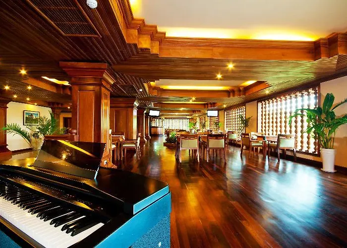 Hotel Angkor Era 5*