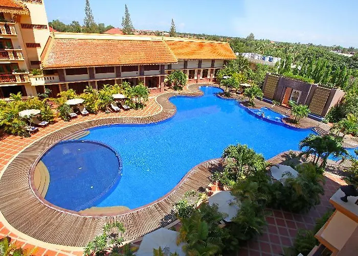 Hotel Angkor Era 5*