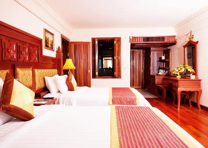 Angkor Era Hotel 5*